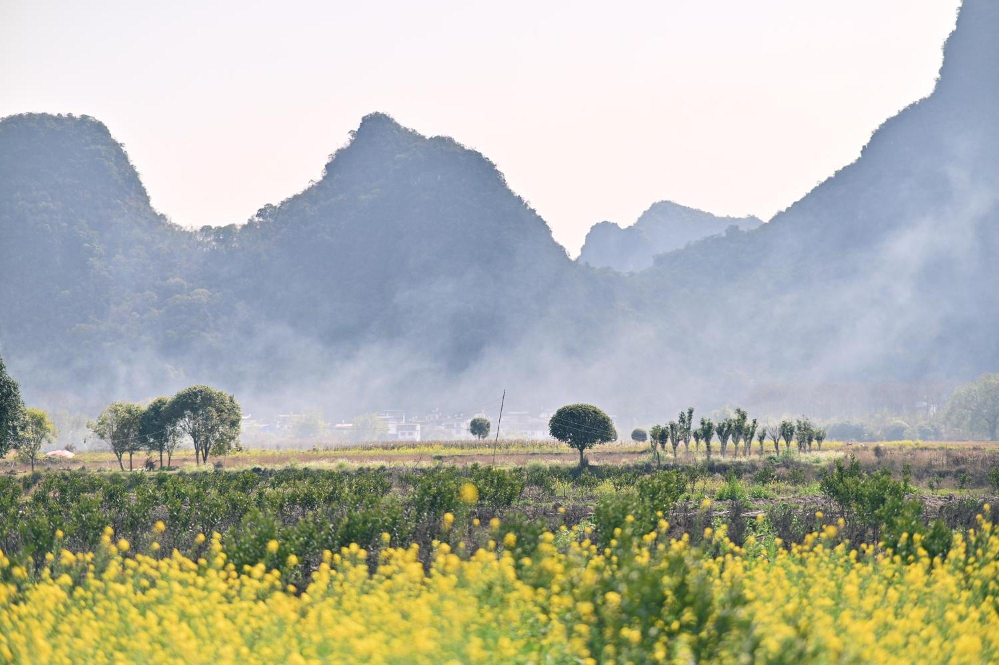 Yangshuo Hillside Homestay Luaran gambar